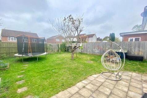 Enclosed Rear Garden