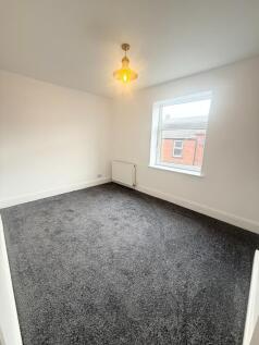 Howe Street, Barrow-in-Furness photo 4