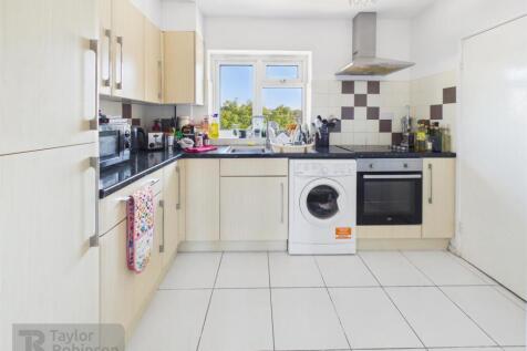 CAM02600G0-PR0848-STILL007.jpg