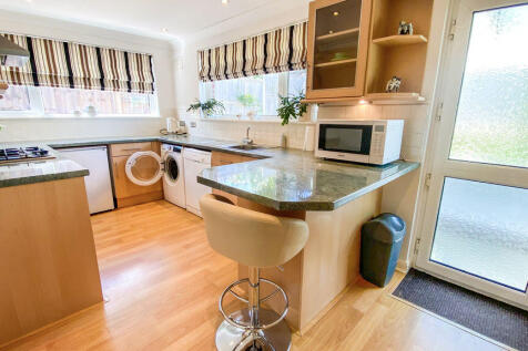 Oaktree Gardens