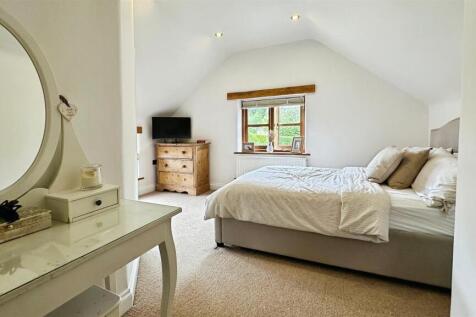 08a4da80--4EE0-BB32-B5A7AFA0B5DE-79569-00001946627