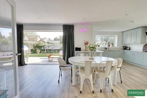 Kitchen/Dining/Family Room