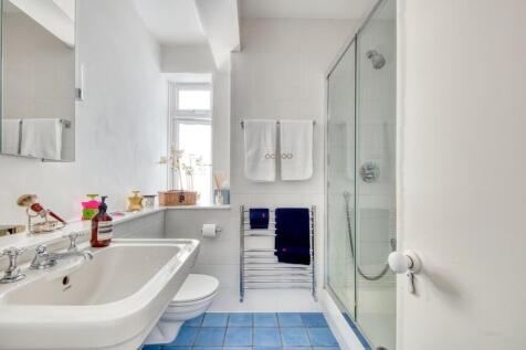 Marsham Court - Bathroom