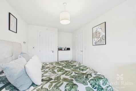 Bradfield Avenue, Morley, Leeds, West Yorkshire, LS27 photo 4