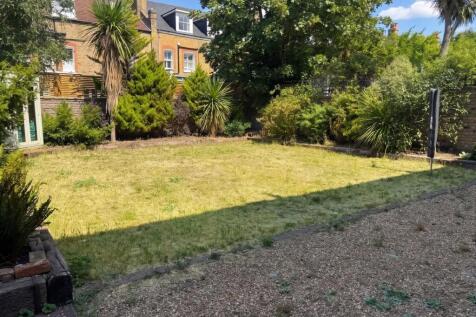 Garden_PIC 01.jpg