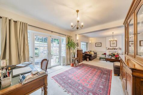 Davidson Frost-Wellings, DFW, Old Watford Road, Re