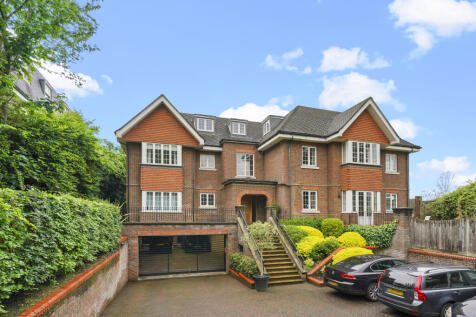 12 - Clare Hill Cour
