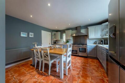 1 Registry Close-001.jpg