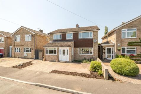 Unassuming front hides fab house &amp; garden
