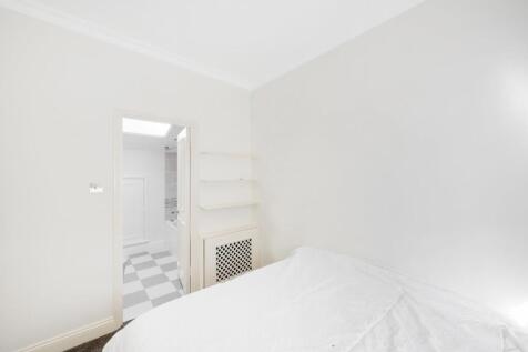 16 Eaton Mews North Hi-11.jpg