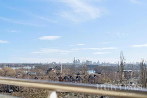 Flat 33, Coppermill Heights N17 9FG-11.jpg