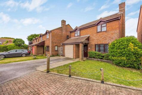 5 Katrina Gardens, Hayling Island-Small-PorticoMar