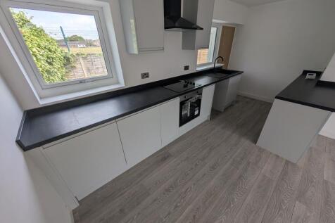 Crofton Avenue, Blackpool photo 5