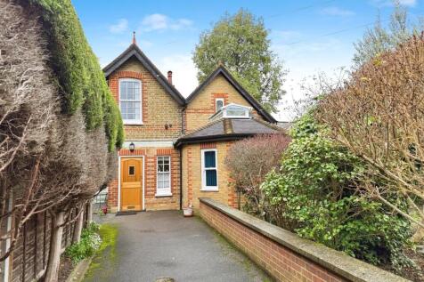 14a langley rd.jpg