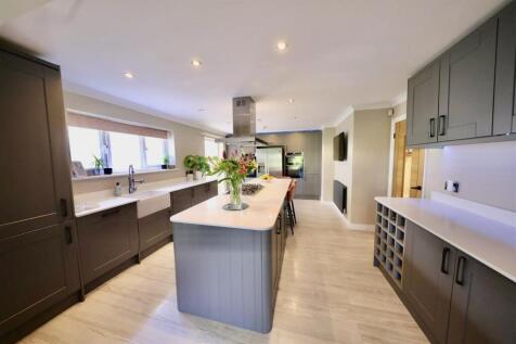 Kitchen diner