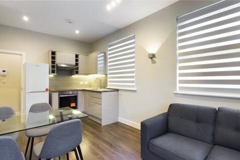 Living Room/Kitchen