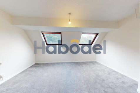 5 The Paddocks, Martlesham Heath, IPSWICH, IP5 3UH photo 4