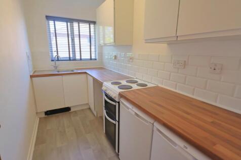 Kitchen.JPG