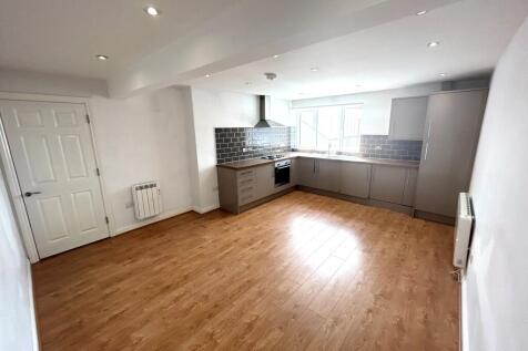 Open Plan Kitchen Living Area