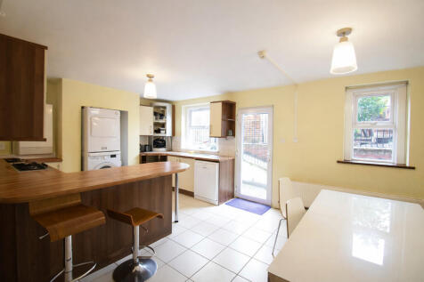 Alexandra Road, Bedford photo 5