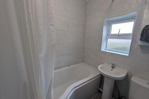 IMG-20260204-WA00...