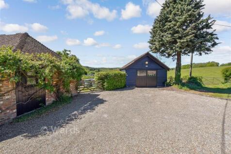 Driveway/Parking