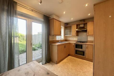 Welldale Mews, Sale photo 4