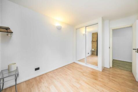 Taffrail House, Burrells Wharf Square, Tower Hamlets, London photo 4