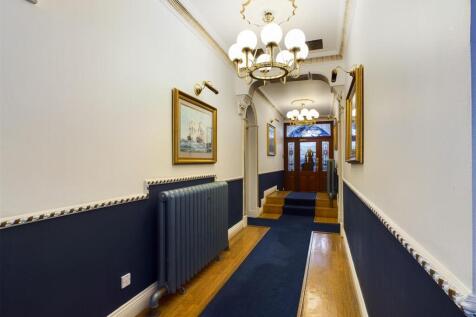 hallway 2.jpg