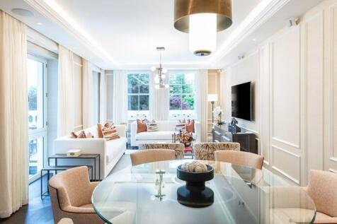 3 bed apartment to rent Prince of Wales Terrace, 