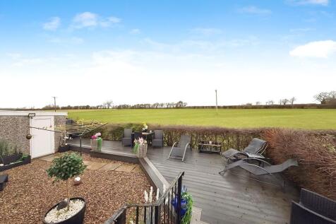 64e48290-WhatsApp...