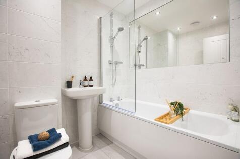 Select your own tiles in the main bathroom