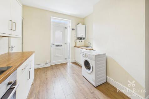 Middlewood Road, Sheffield, S6 photo 3
