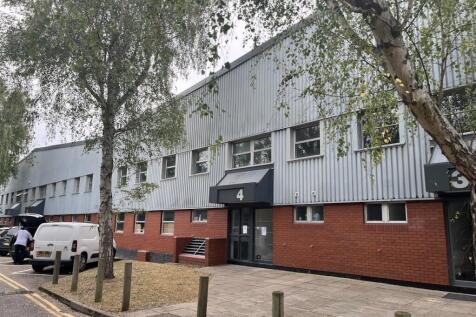 4 Airlinks  Personnel.jpg