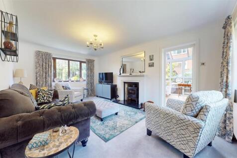Laurel Court Living Room