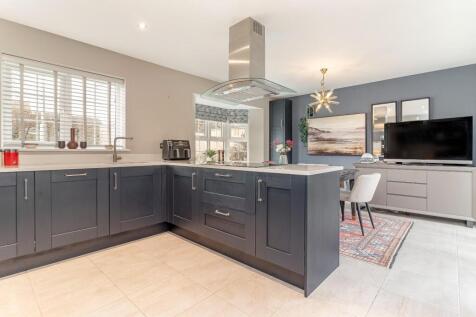 Dining Kitchen - D.jpg