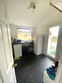 Cholmeley Road, Reading photo 5
