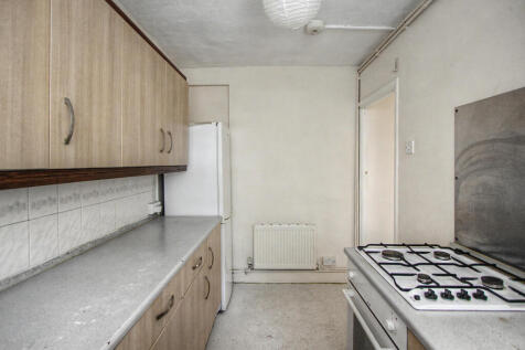 Flat 47 Bridge Court, Lea Bridge Road, Leyton, London, E10 7JS