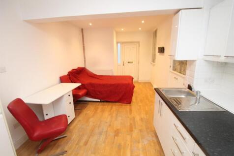 Upper Ground Floor Studio