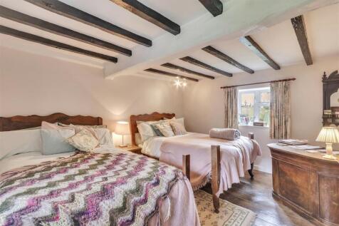 Cwm Linton Farmhouse