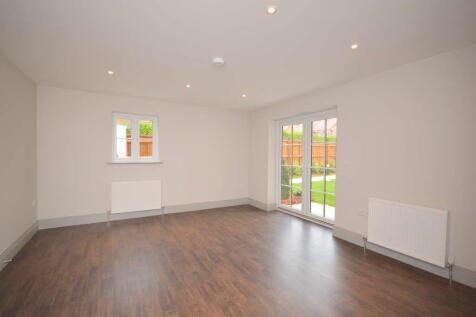 Brighton Road, Banstead, Surrey photo 3