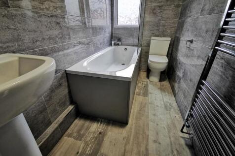 Meadow View, Hyde Park, Leeds LS6 1JQ photo 4