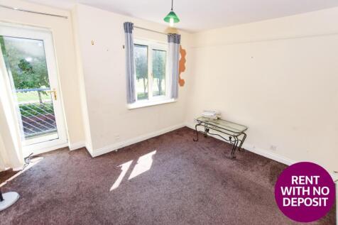 4-bed terraced on Dearden Street, Hulme, Manchester, M15, £2,250/mo