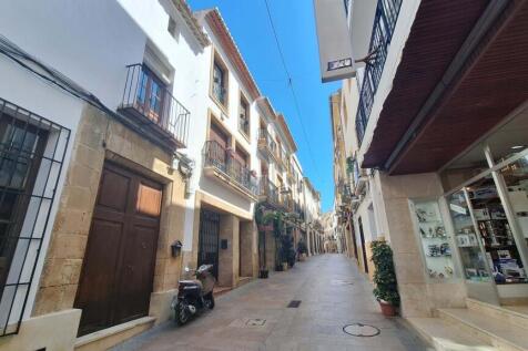 Property Image 1