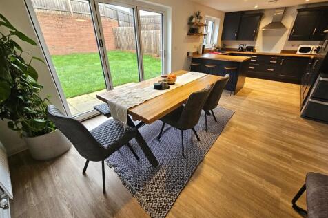 Kitchen Dining Room.jpg