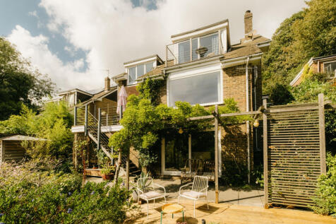 Croft-Hastings-StHelensWoodRoad-Exterior-12