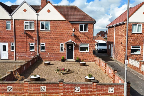 Pontefract, WF9 - property photo