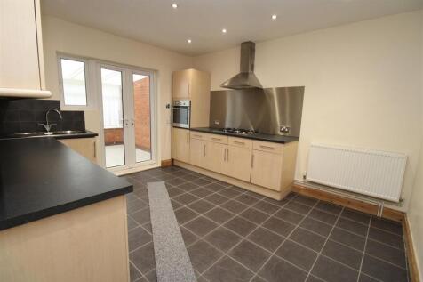 South Street, Stanground, Peterborough photo 5
