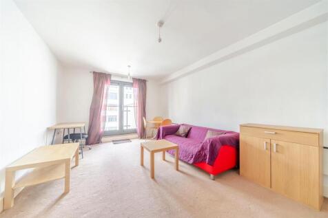 22 Charles Street CENTRO 19.jpg