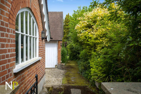 Property Image 28